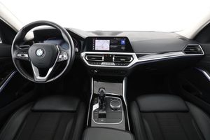 BMW 320 bild 13