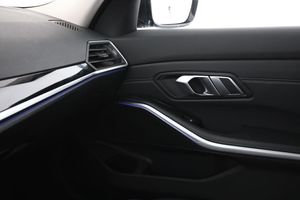 BMW 320 bild 31
