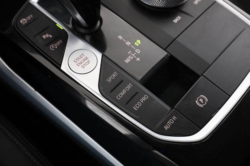 BMW 320 bild 30