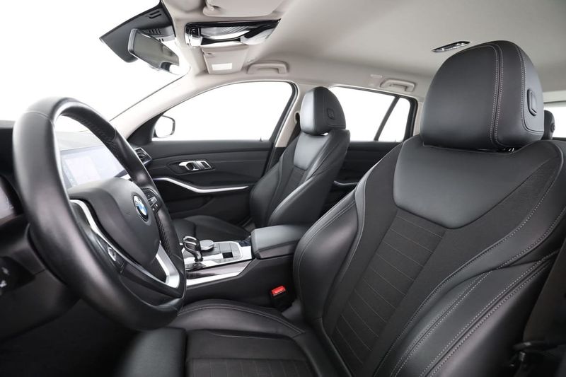 BMW 320 bild 11