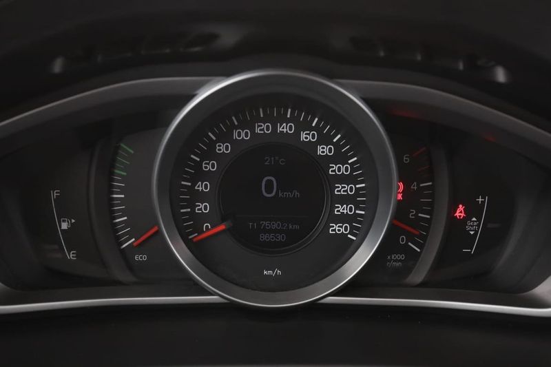 Volvo V40 bild 20