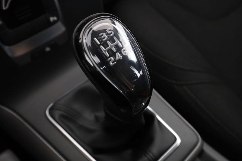 Volvo V40 bild 24
