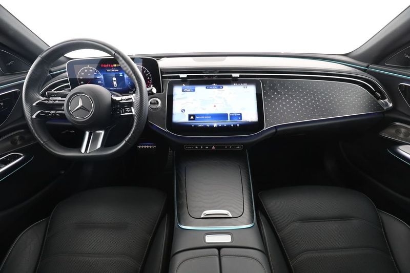 Mercedes E300 bild 13