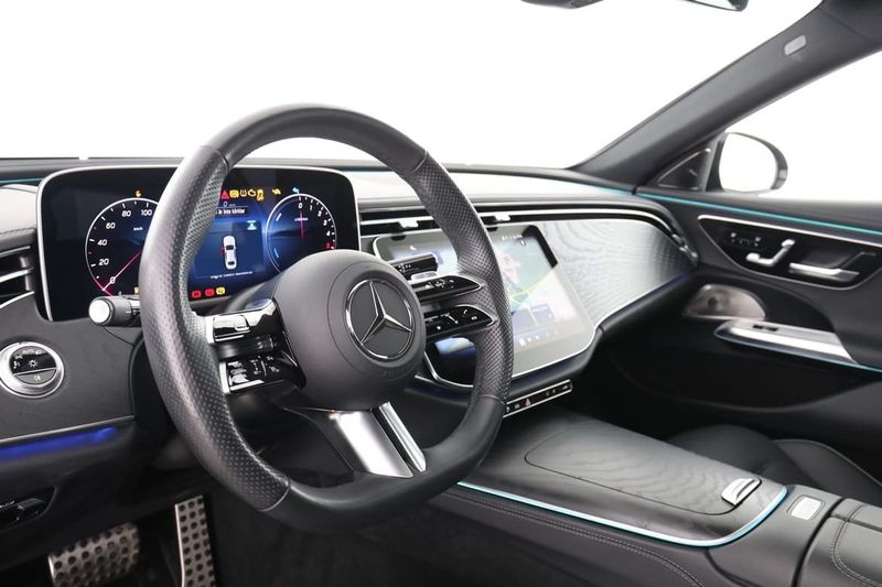 Mercedes E300 bild 12
