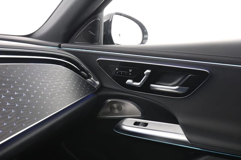 Mercedes E300 bild 36
