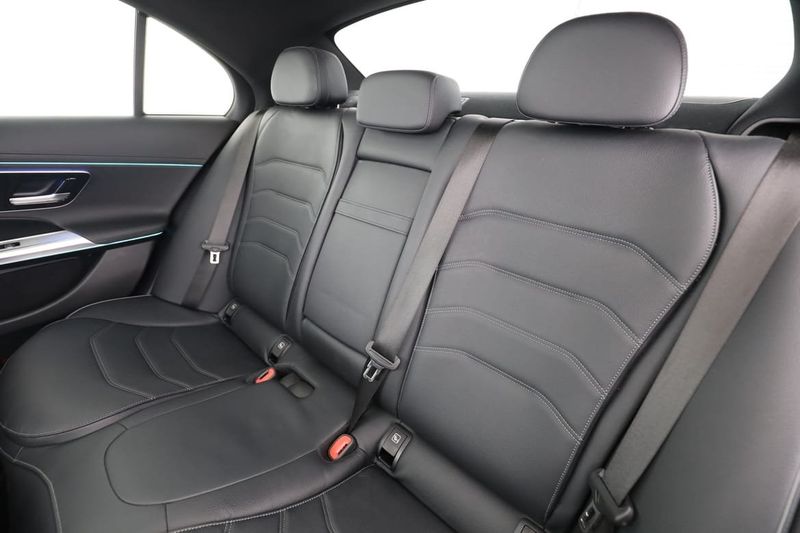 Mercedes E300 bild 15