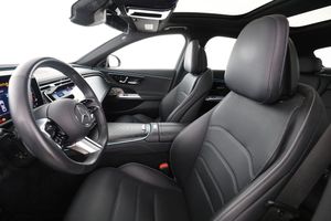 Mercedes E300 bild 11