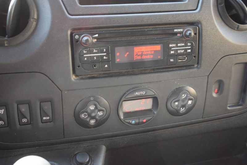 Nissan NV400 bild 9