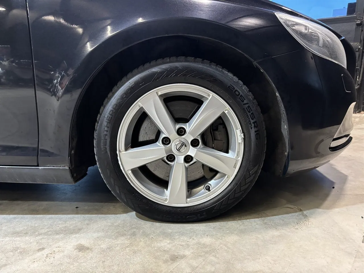 Vehicle image 21