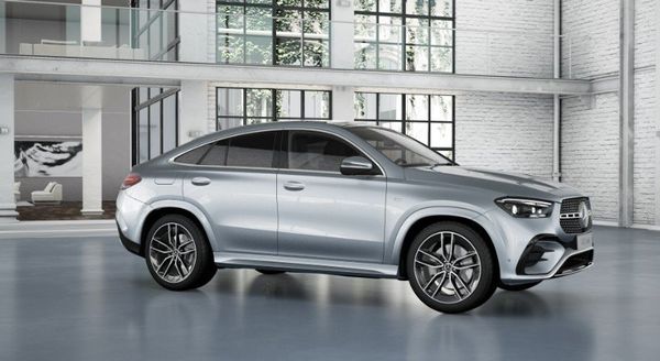 Mercedes GLE350 de 4MATIC Coupé AMG/Panorama/22"/Rattvärme/Moms - 2025