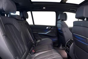 BMW X7 bild 9