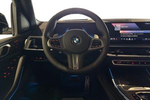 BMW X7 bild 11