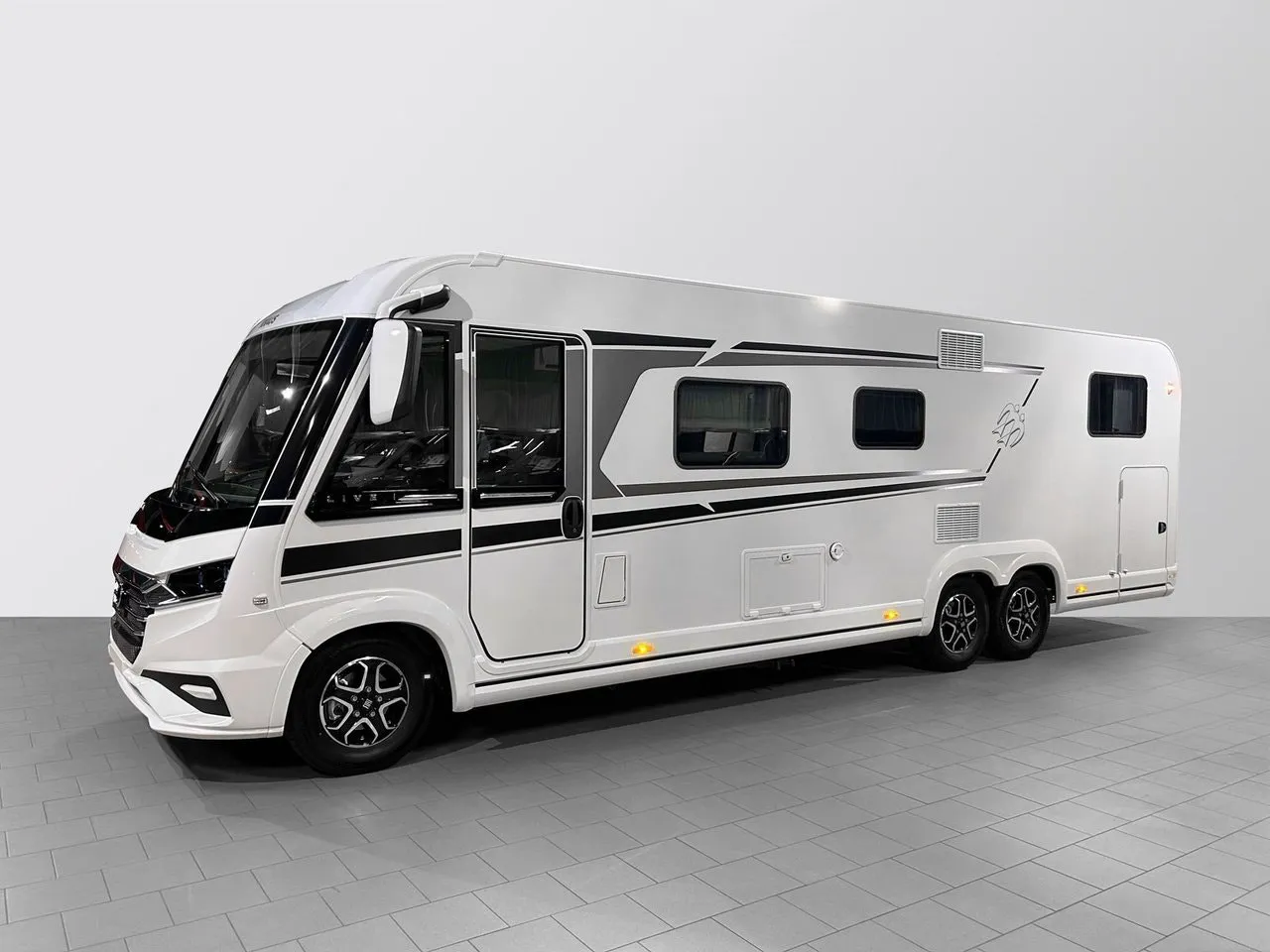 Vehicle image 35