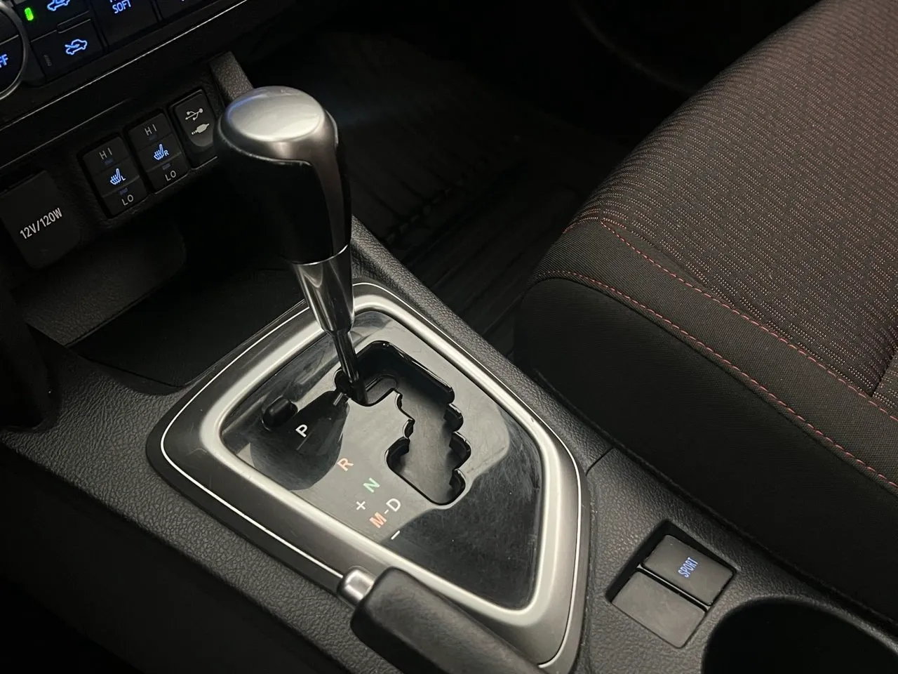 Vehicle image 23