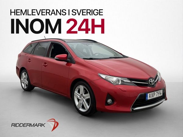Toyota Auris Edition 50 Panorama Endast 0,61l/mil Kamera - 2014