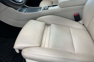 Mercedes GLA220 bild 15