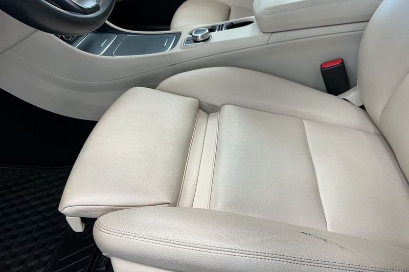 Mercedes GLA220 bild 15