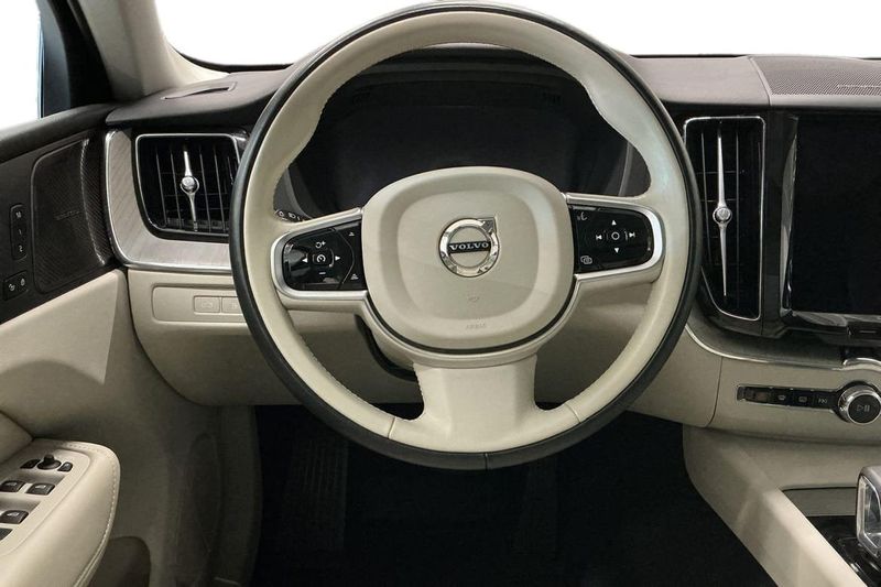 Volvo XC60 bild 12