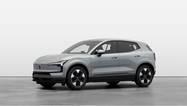 Volvo EX30 P5 Long Range Plus PRIVATLEASING - 2027