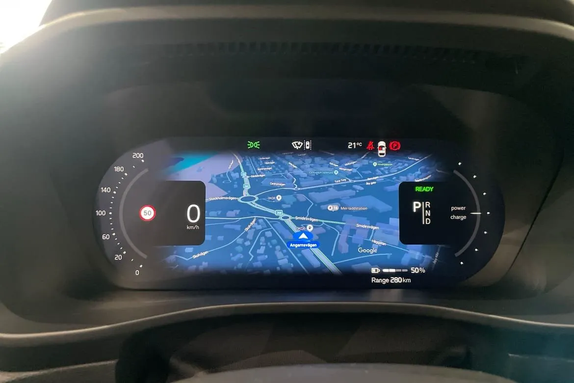 Vehicle image 18