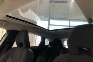 Volvo V40 bild 14
