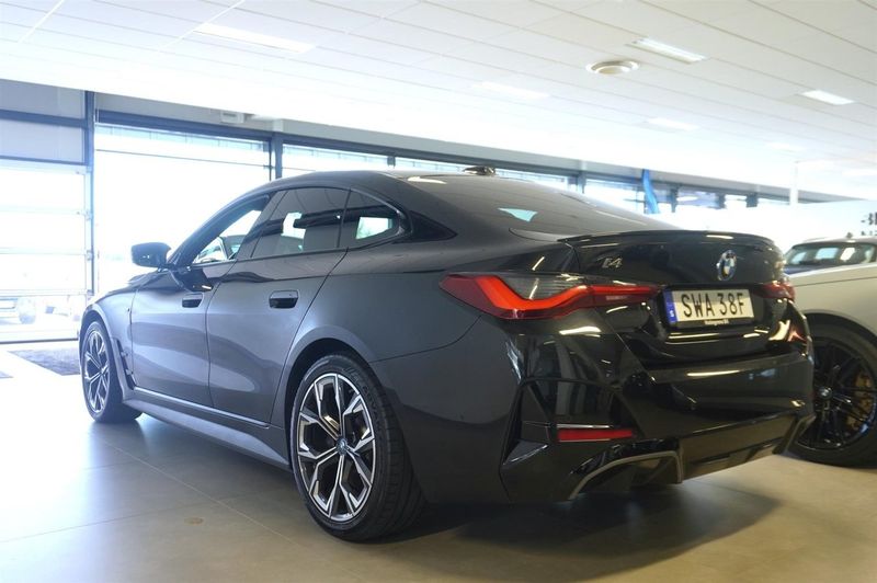 BMW i4 bild 4