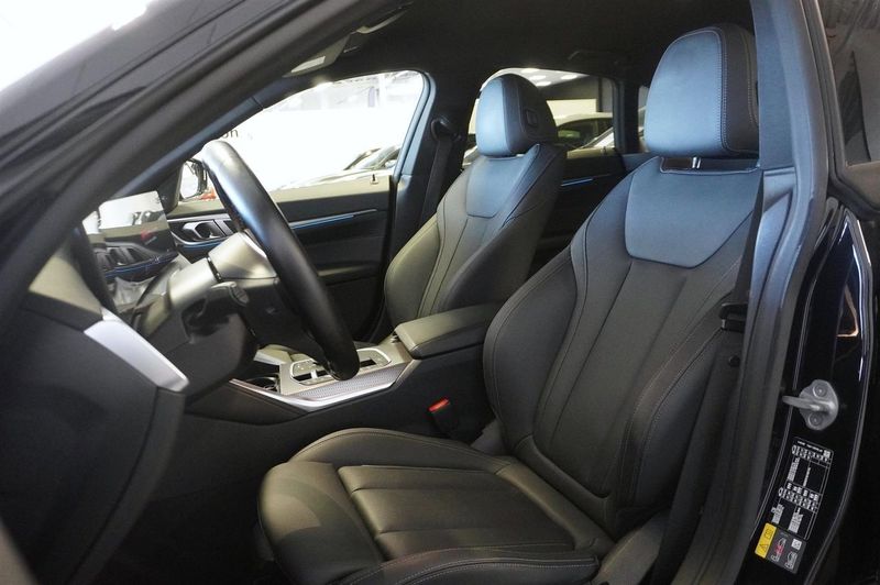 BMW i4 bild 10