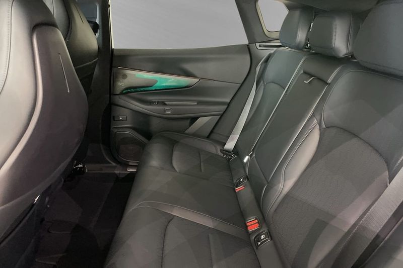 Lynk & Co 08 bild 7