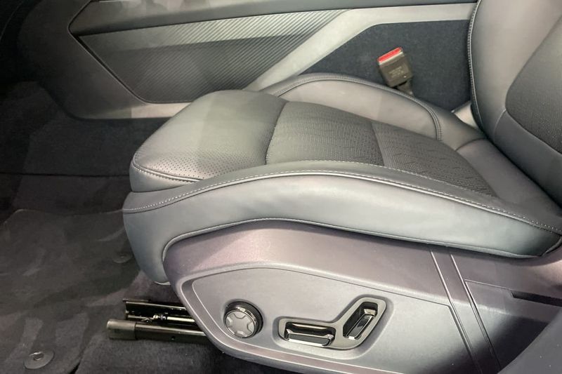 Lynk & Co 08 bild 14