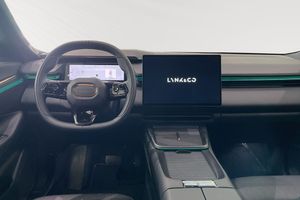 Lynk & Co 08 bild 8