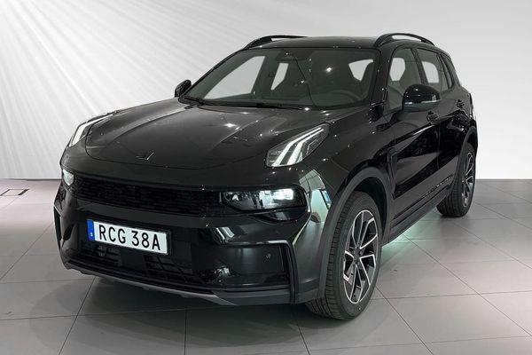 Lynk & Co 01 Core PHEV Privatleasing 3995kr/mån inkl. v-hjul - 2025