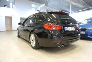 BMW 330 bild 4