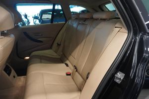 BMW 330 bild 9