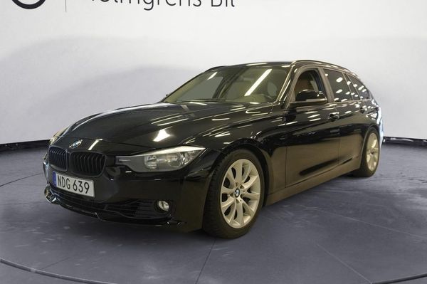 BMW 330 d Touring HUD Keyless Go Rattvärme 258hk | Ränta 3,95% - 2013