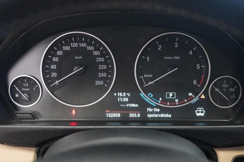 BMW 330 bild 17