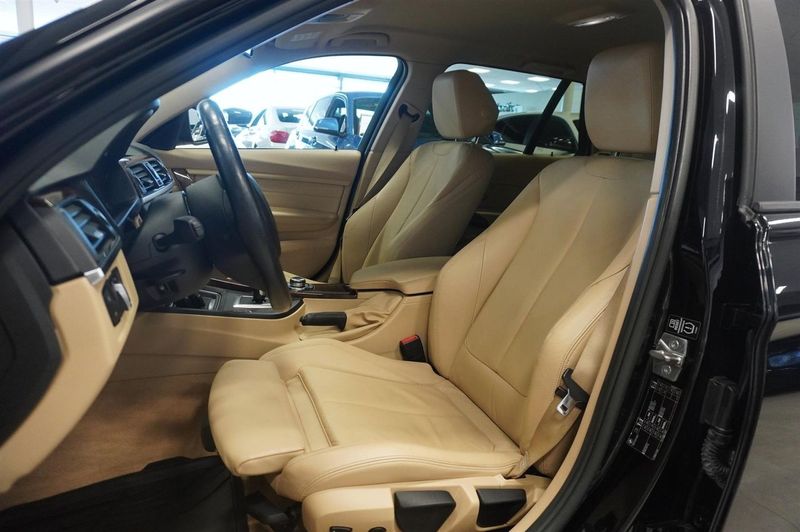 BMW 330 bild 8