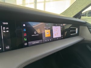 Porsche Taycan bild 17