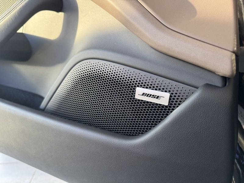 Porsche Taycan bild 31