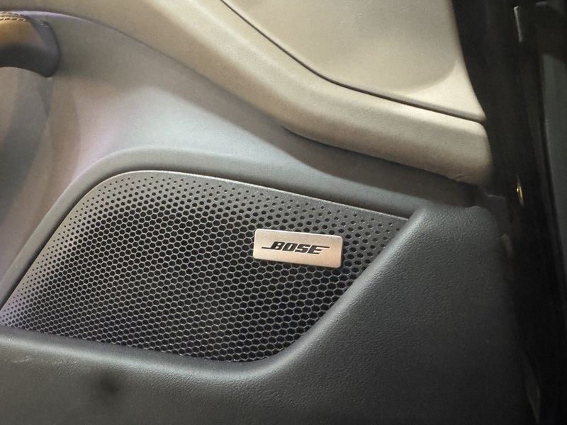 Porsche Taycan bild 25