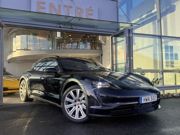 Porsche Taycan 4S Cross Turismo Direct Drive/ic Cockpit & Bose | MOMS - 2023