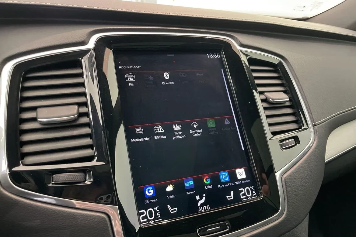 Vehicle image 35