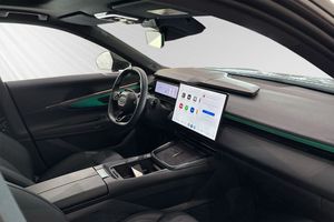 Lynk & Co 08 bild 9