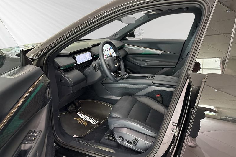 Lynk & Co 08 bild 6