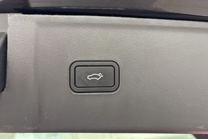Lynk & Co 08 bild 16
