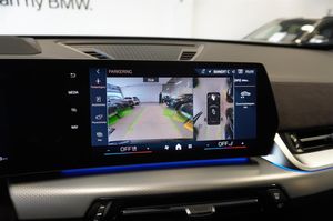 BMW iX1 bild 12