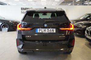 BMW iX1 bild 6