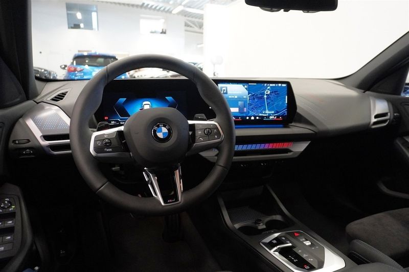 BMW 120 bild 8