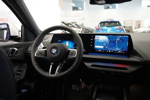 BMW 120 bild 9