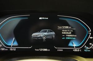 BMW 330 bild 15