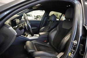BMW 330 bild 7